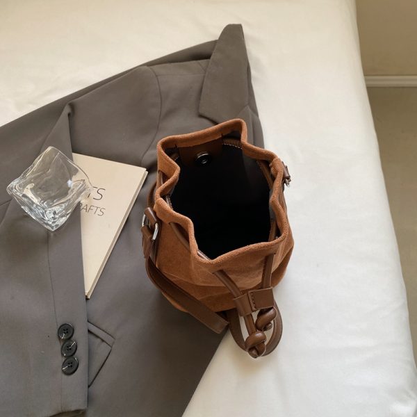 2025 Women's High-End Summer Drawstring Bucket Bag - Chic Shoulder Crossbody Phone Bag for Fashionable Outings