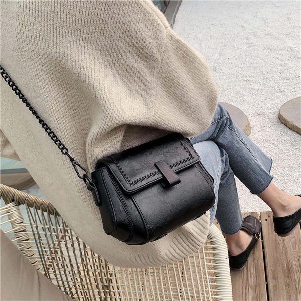 2025 Women's Korean Style Chain Shoulder Bag - Versatile Small Square Crossbody Purse, High-End Fashion Accessory