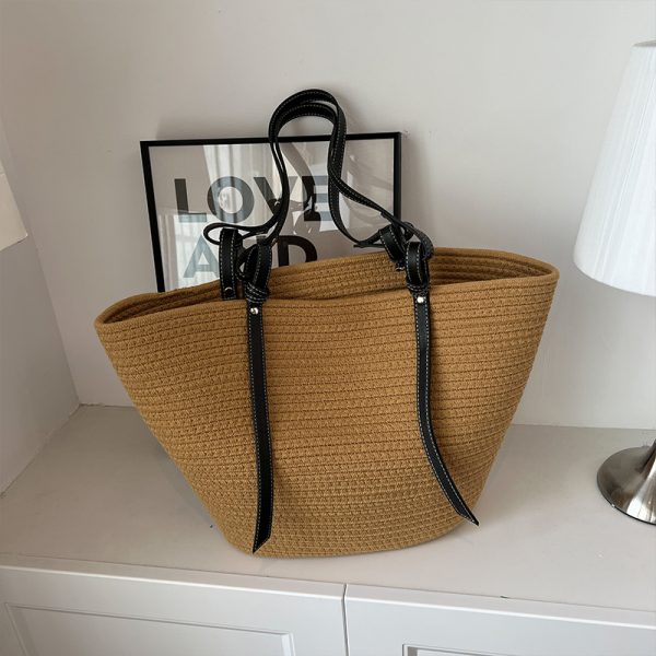 2025 Women's Large Capacity Grass-Woven Tote Bag, Versatile Fashionable Shoulder Bag for Spring and Summer