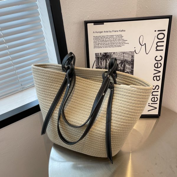 2025 Women's Large Capacity Grass-Woven Tote Bag, Versatile Fashionable Shoulder Bag for Spring and Summer