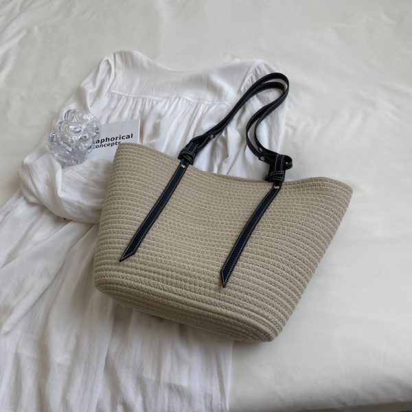 2025 Women's Large Capacity Grass-Woven Tote Bag, Versatile Fashionable Shoulder Bag for Spring and Summer