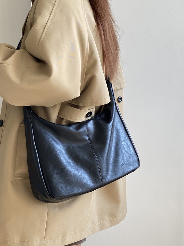 2025 Women's Large Capacity Shoulder Crossbody Bag - Simple Versatile Design for College Commuter Style