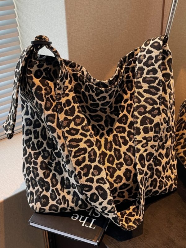 2025 Women's Leopard Print Tote Bag - Large Capacity Canvas Shoulder Bag for Spring & Summer, Perfect for Commuting & Class