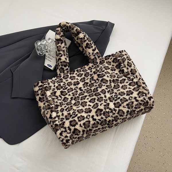 2025 Women's Plush Leopard Print Tote Bag - Fluffy Shoulder Bag with Large Capacity for Spring and Summer Fashion