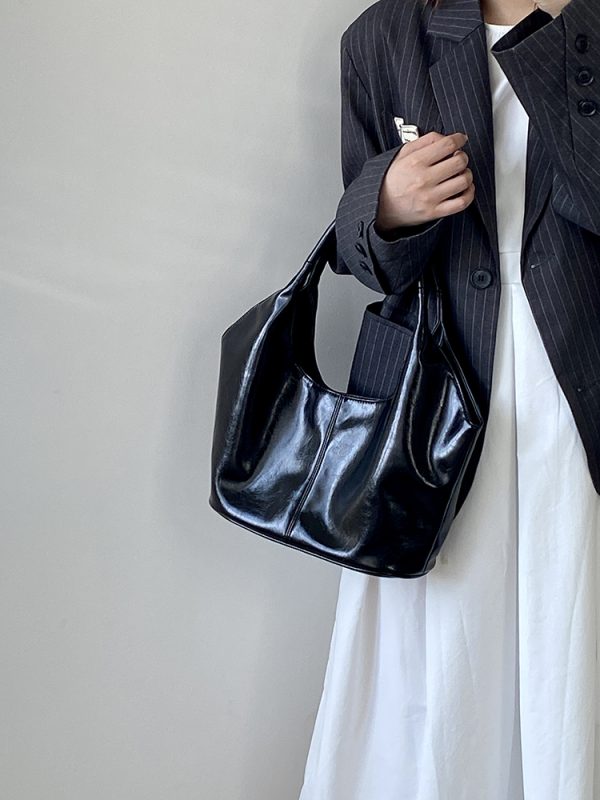 2025 Women's Relaxed Tote Bag - Large Capacity Underarm Shoulder Bag with Versatile Niche Design for Everyday Style