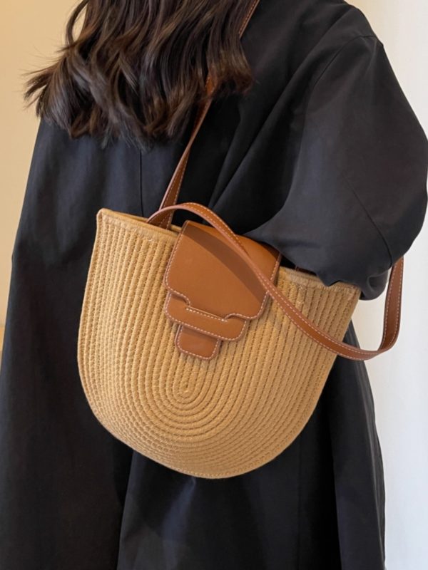 2025 Women's Straw Shoulder Bag - Woven Seaside Vacation Tote in French Pastoral Style, Perfect for Commuting and Summer Outings