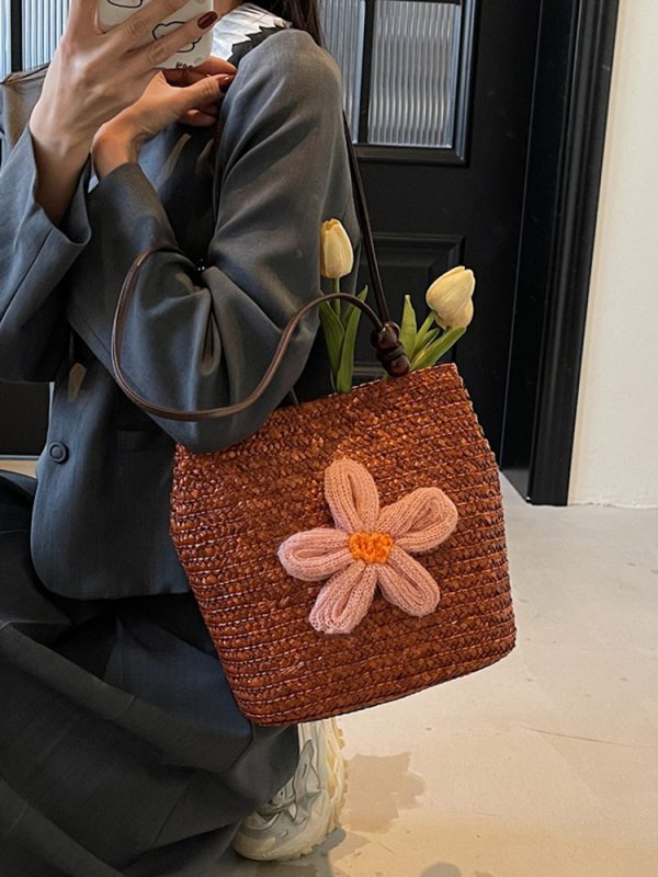 2025 Women's Summer Bohemian Woven Beach Bag - Straw Bucket Bag for Seaside Outings, Single Shoulder Design
