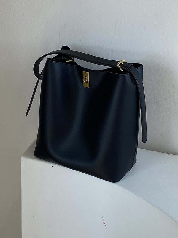 2025 Women's Versatile High-Quality Bucket Bag - Casual Commuter Shoulder Tote Crossbody Bag