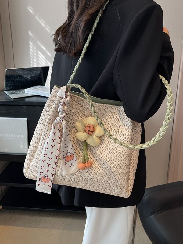 2025 Woven Bucket Bag for Women - Large Capacity Straw Tote for Classroom, Commuting, and Vacation - Stylish Shoulder Bag