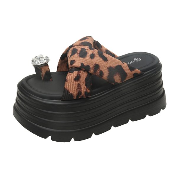 8CM Thick-Soled Leopard Print Rhinestone Open-Toe Sandals for Women - Summer 2025 Height-Increasing Beach Slippers, Perfect with Skirts