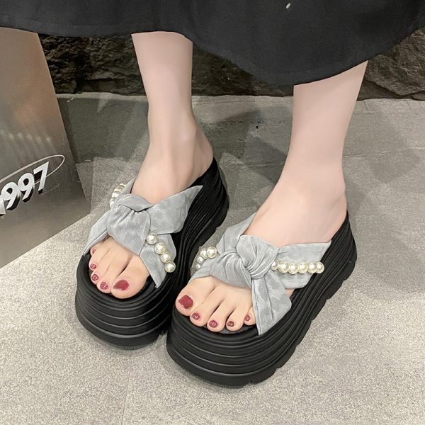 8cm Thick-Soled Pearl Slippers for Women - Summer Fairy Style Height-Increasing Beach Sandals for Outdoor Wear