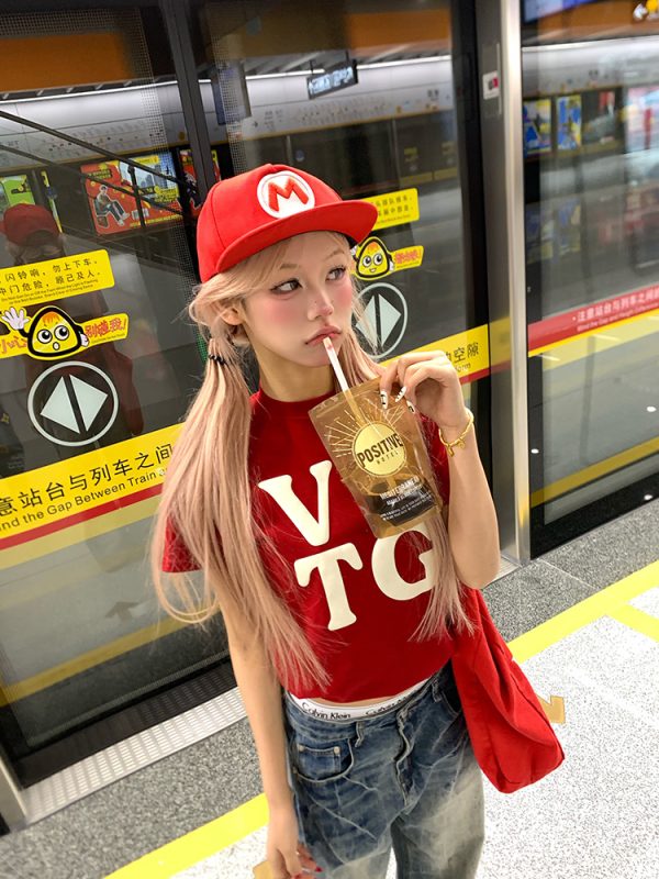 American Heart Letter Print Short Sleeve T-Shirt for Men and Women - Loose Fit Versatile Tee for Spring/Summer 2025
