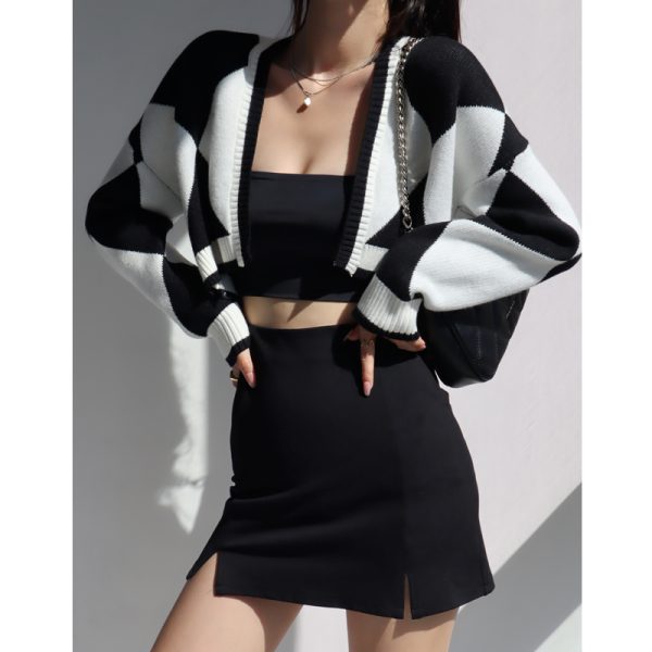 American Retro Girl Diamond Knit Cardigan - Short Loose Slimming V-Neck Long Sleeve Sweater Shawl Coat for Y2K Style
