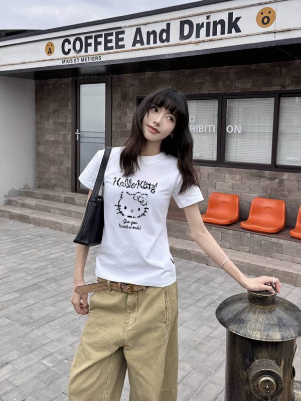 American Retro Hello Kitty Cartoon Printed Short-Sleeve T-Shirt for Women - Slim Fit Summer Style, Flattering Niche Design