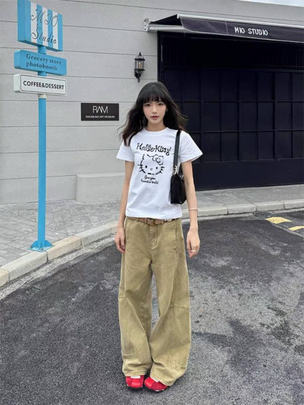 American Retro Hello Kitty Cartoon Printed Short-Sleeve T-Shirt for Women - Slim Fit Summer Style, Flattering Niche Design