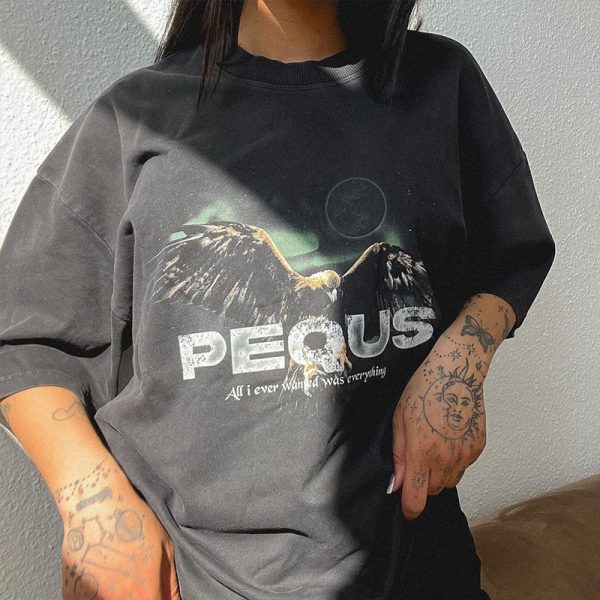 American Retro Oversized T-Shirt for Women - Short Sleeve Boyfriend Style Summer Top in Pure Desire Trend