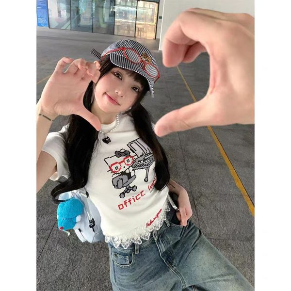 American Retro Parody Hello Kitty Shoulder-Baring Short Sleeve Women's Top - Slim Fit Stylish Summer Shirt 2025