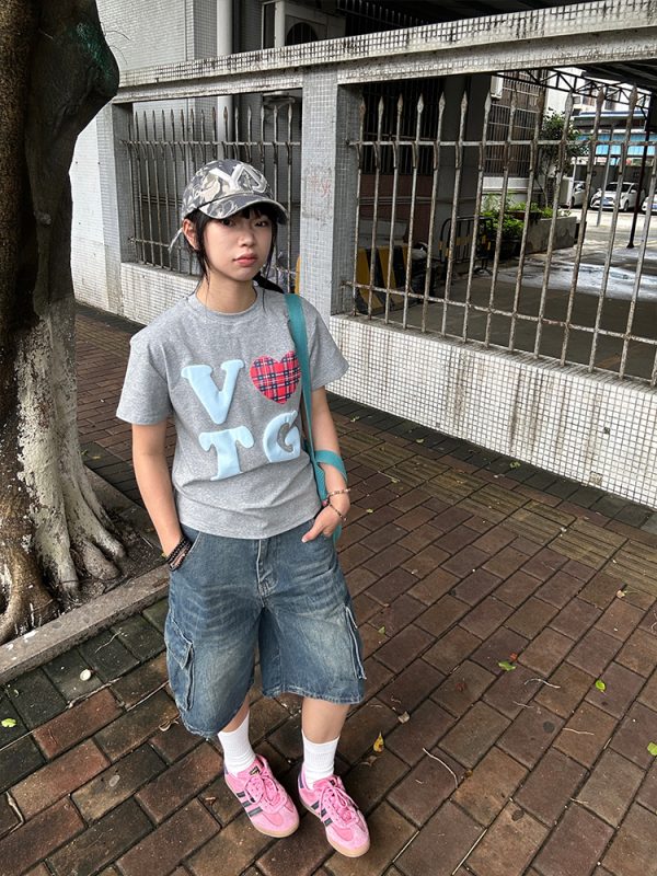 American Retro Plaid Heart Print Short Sleeve T-Shirt for Men and Women, Loose Casual Fit, Trendy Versatile Y2K Style Top