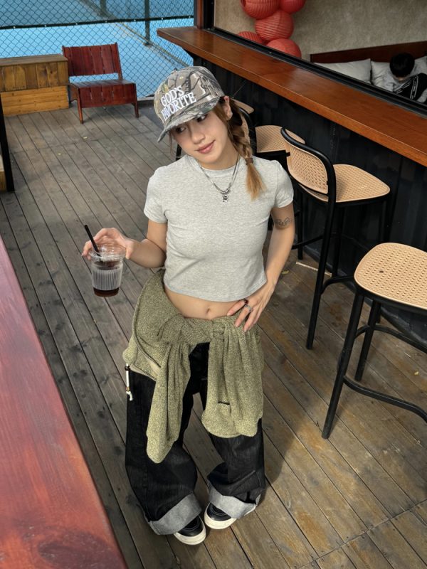 American Retro Short Sleeve Fitted Crop Top for Women - Solid Color Sexy Summer T-Shirt - Trendy Y2K Style