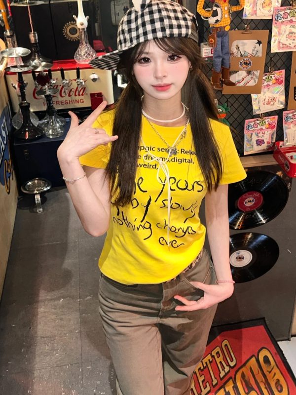 American Retro Yellow Letter Print Cropped Short-Sleeve T-Shirt for Women, Summer Slim Fit, Spicy Girl Style