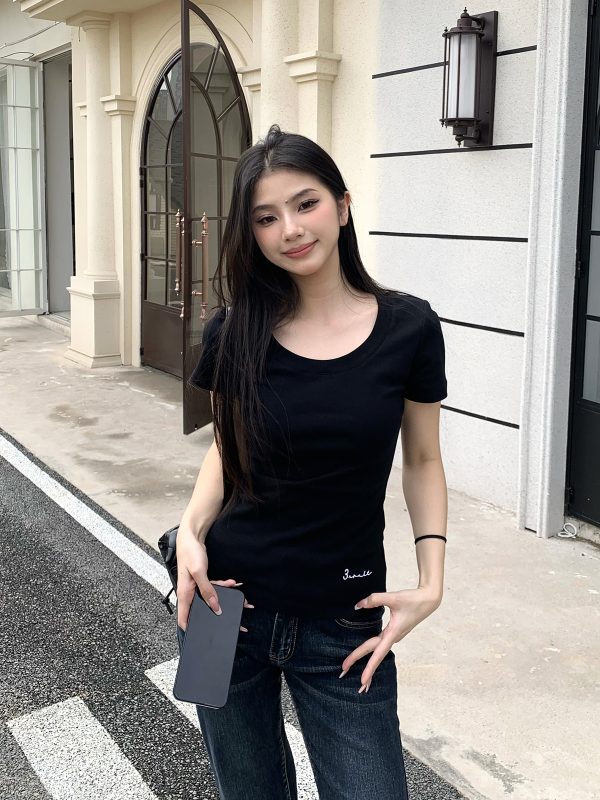 American Style Short Sleeve T-Shirt for Women - Pure Desire Slim Fit Round Neck Top - Versatile Spring Summer 2025 Fashion