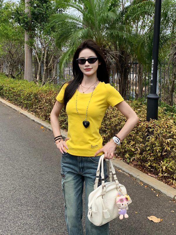 American Style Short Sleeve T-Shirt for Women - Pure Desire Slim Fit Round Neck Top - Versatile Spring Summer 2025 Fashion