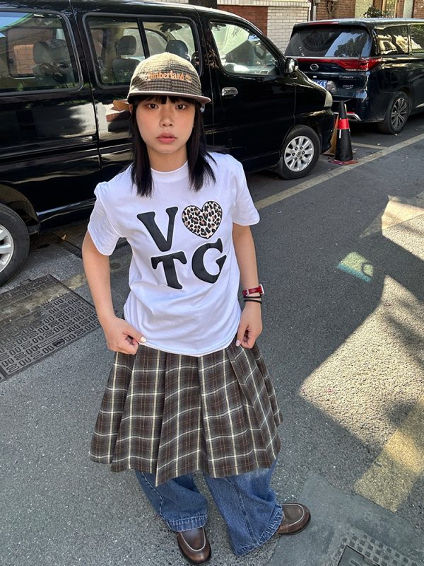 American Vintage Heart Letter Print Short Sleeve T-Shirt for Men and Women - Casual Loose Fit, 2025 Spring/Summer Style