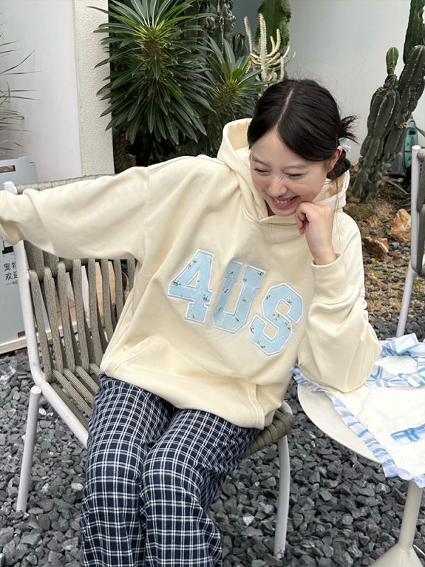 Autumn Winter Floral Embroidery Patch Hoodie for Couples - Loose Fit, National Trend, Casual Streetwear
