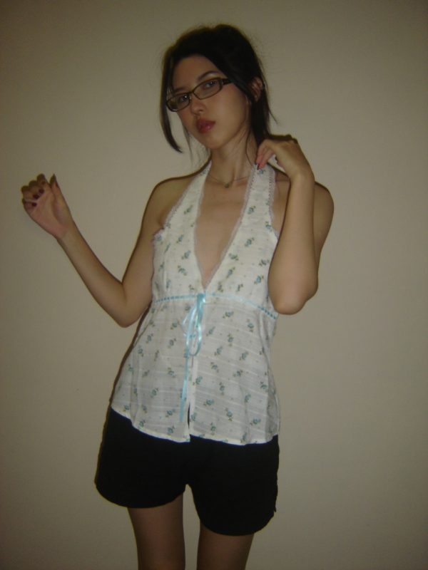 Backless French Lace Halter Tank Top for Women - Retro American Style Romantic Vacation Essential