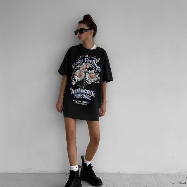Black Oversized Short Sleeve T-Shirt for Women - American Retro Summer Trendy Top for Spicy Girls