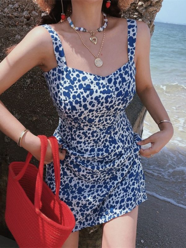 Blue Floral Waist-Defined Cami Dress - Square Neck American Vintage Style for Spring/Summer Vacation - Short Skirt, 2023 Trend