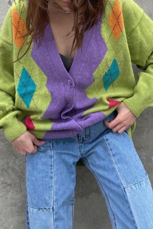 Casual Day Outfits, Easy Trendy Outfits 1960s Groovy Colors Argyle Cardigan