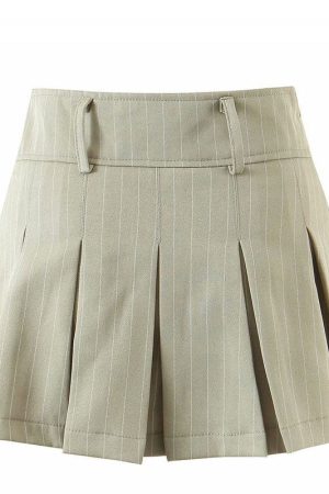 Casual Day Outfits, Easy Trendy Outfits Baby Lies Striped Pleated Skirt