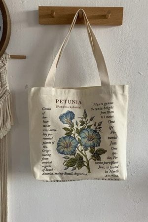 Casual Day Outfits, Easy Trendy Outfits Botanic Shoulder Bag