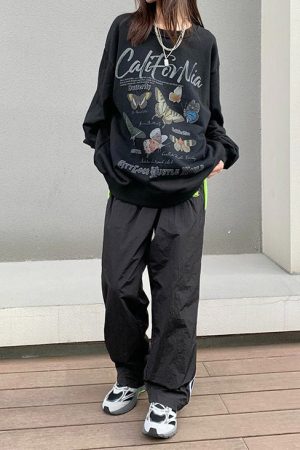Casual Day Outfits, Easy Trendy Outfits Butterfly Print Aesthetic Sweatshirt