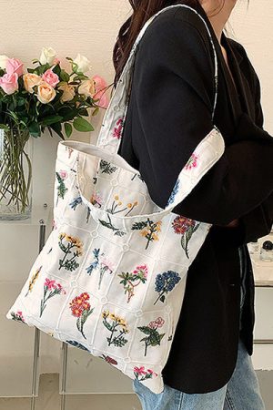 Casual Day Outfits, Easy Trendy Outfits Floral Embroidered Tote Bag