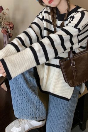 Casual Day Outfits, Easy Trendy Outfits French Aesthetic Striped Sweater