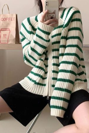 Casual Day Outfits, Easy Trendy Outfits French Mood Striped Cardigan