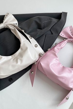 Casual Day Outfits, Easy Trendy Outfits Gossip Goes Around Bow Shoulder Bag