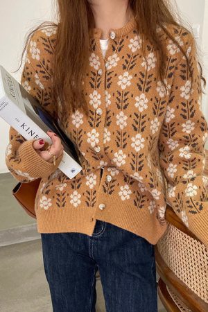 Casual Day Outfits, Easy Trendy Outfits Grandma Cardigan