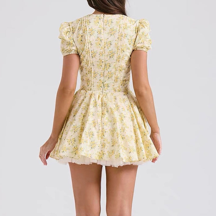 Casual Day Outfits, Easy Trendy Outfits Sunny Afternoon Cottagecore Floral Dress