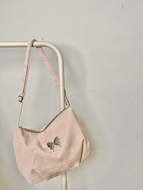 Casual Pink Crossbody Shoulder Bag for Women - Large Capacity Commuting Bag in Trendy Girl-Style Design