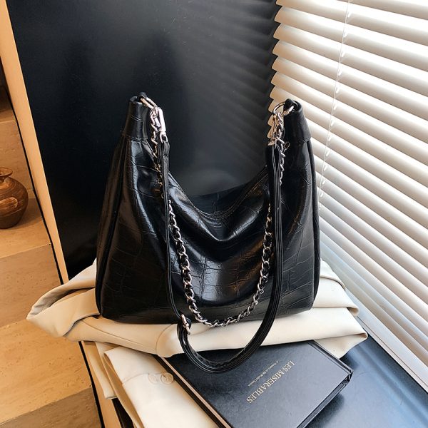 Chic Textured Chain Handbag for Women - Versatile Crossbody Dumpling Bag for Work & Commuting, 2025 Summer Style