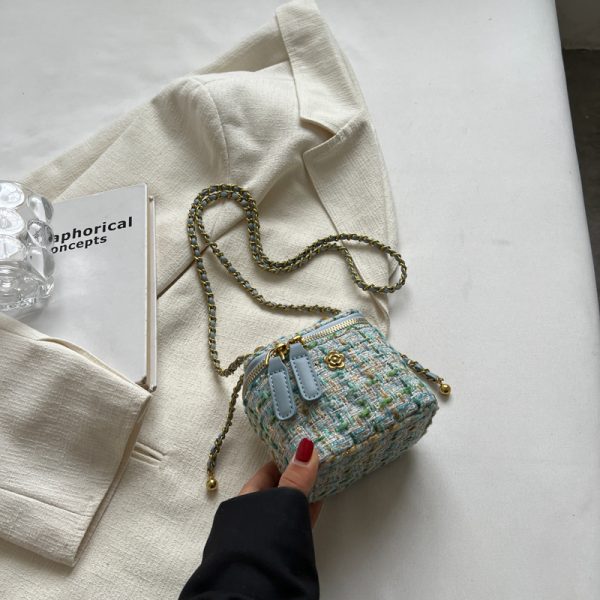 Chic Wool Mini Chain Bag for Women, 2025 Niche Box Design, Versatile Crossbody Bag for Spring and Summer Fashion