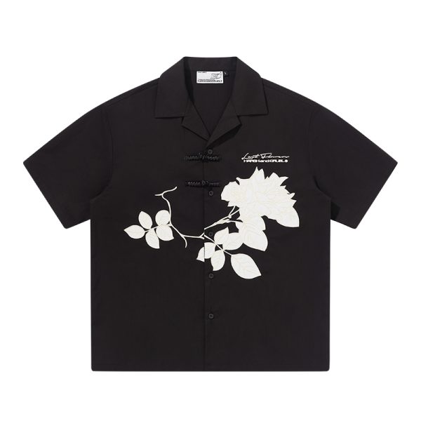 Chinese Style Buttoned Short-Sleeve Shirt with Patch Embroidery - Trendy Y2K Fashion for a Chic Look