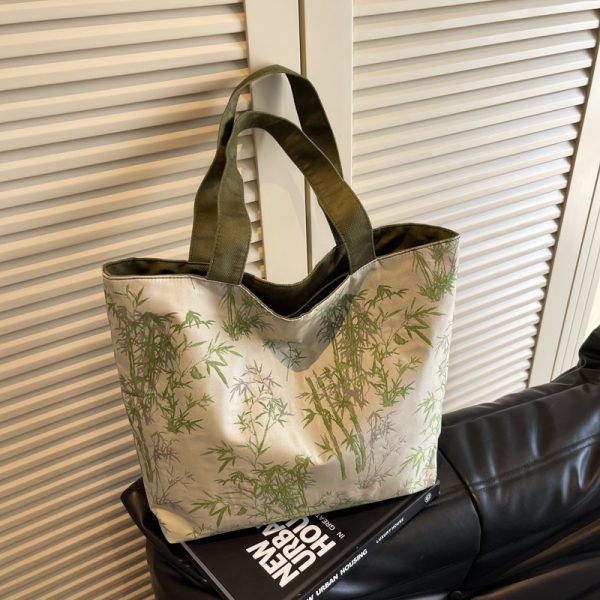 Chinese-Style Embroidered Canvas Tote Bag for Women - Large Capacity Shoulder Bag, Versatile for Class and Commuting