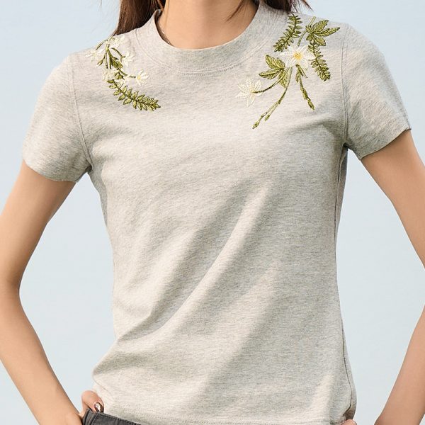 Chinese-Style Floral Circular Embroidery Short-Sleeve T-Shirt - Breathable Silhouette, Perfect for Y2K and Korean Style Fashion