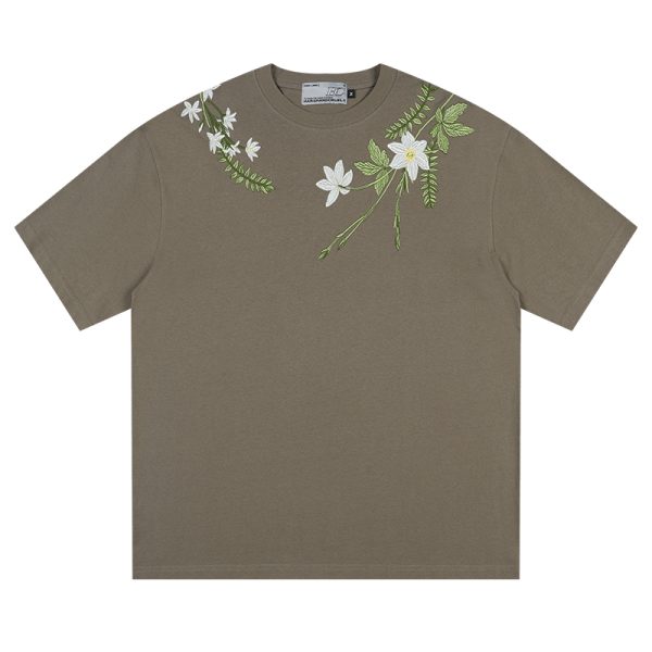 Chinese-Style Floral Circular Embroidery Short-Sleeve T-Shirt - Breathable Silhouette, Perfect for Y2K and Korean Style Fashion