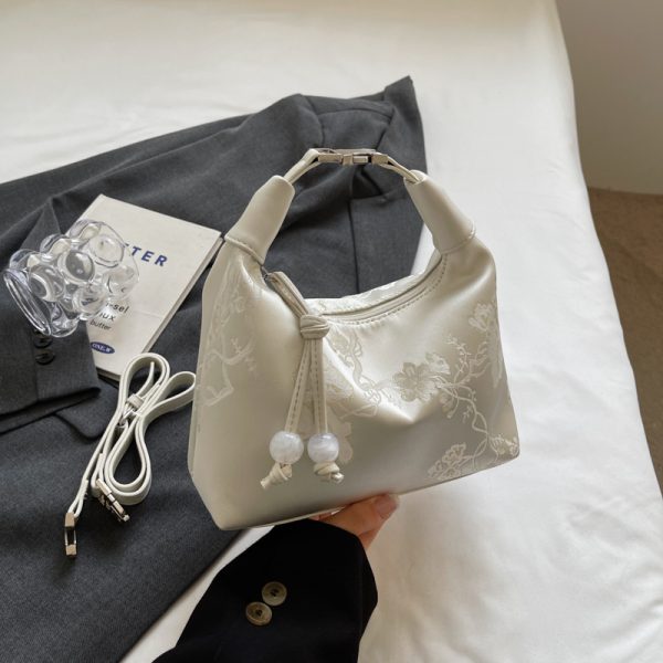 Chinese-Style Women's Handheld Pea Bag, 2025 Summer Fashion Embroidered Crossbody Shoulder Bag, National Style High-End Design