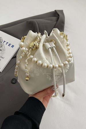 Chinese-Style Women's Shoulder Bag 2025, Trendy Crossbody Bucket Bag, Summer Niche Fashion Accessory, Vintage National Wind Design